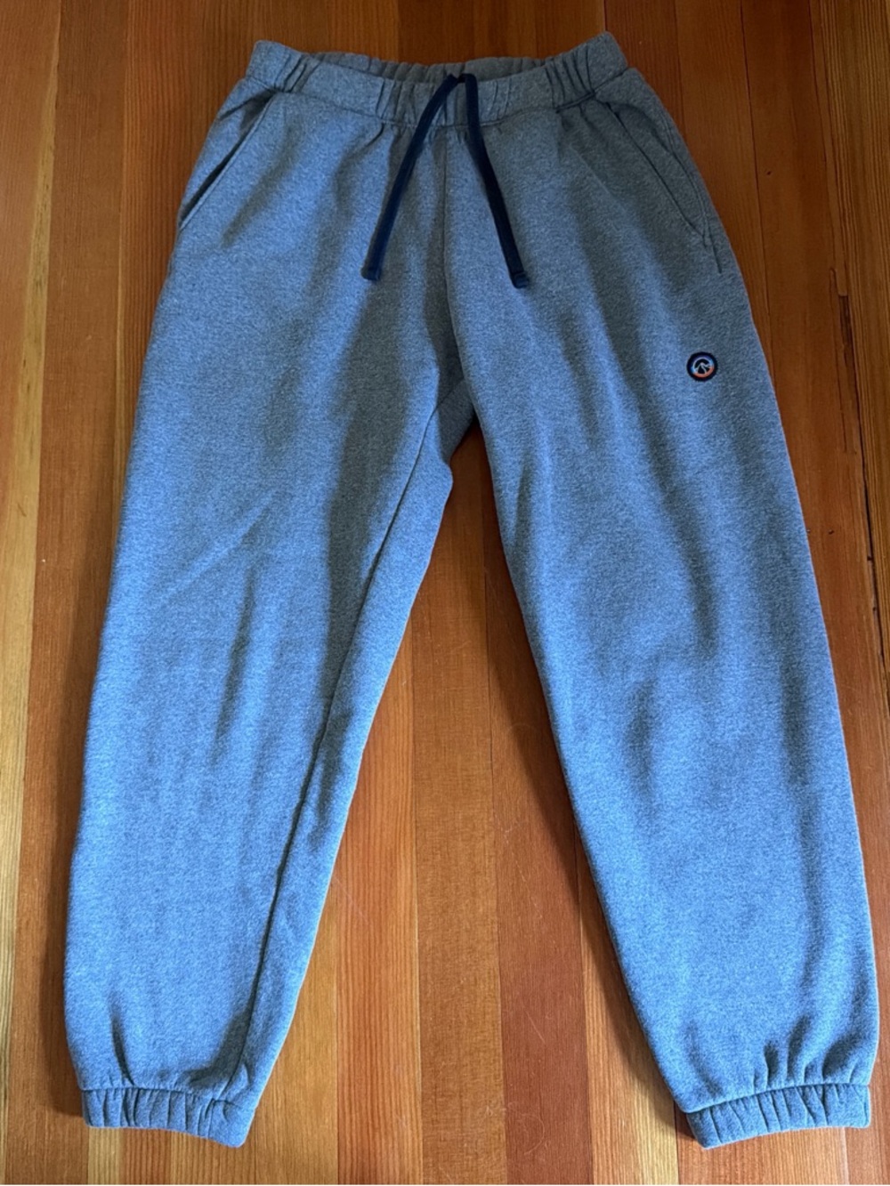 Patagonia Gray Drawstring Sweatpants with Small Circular Logo size S
